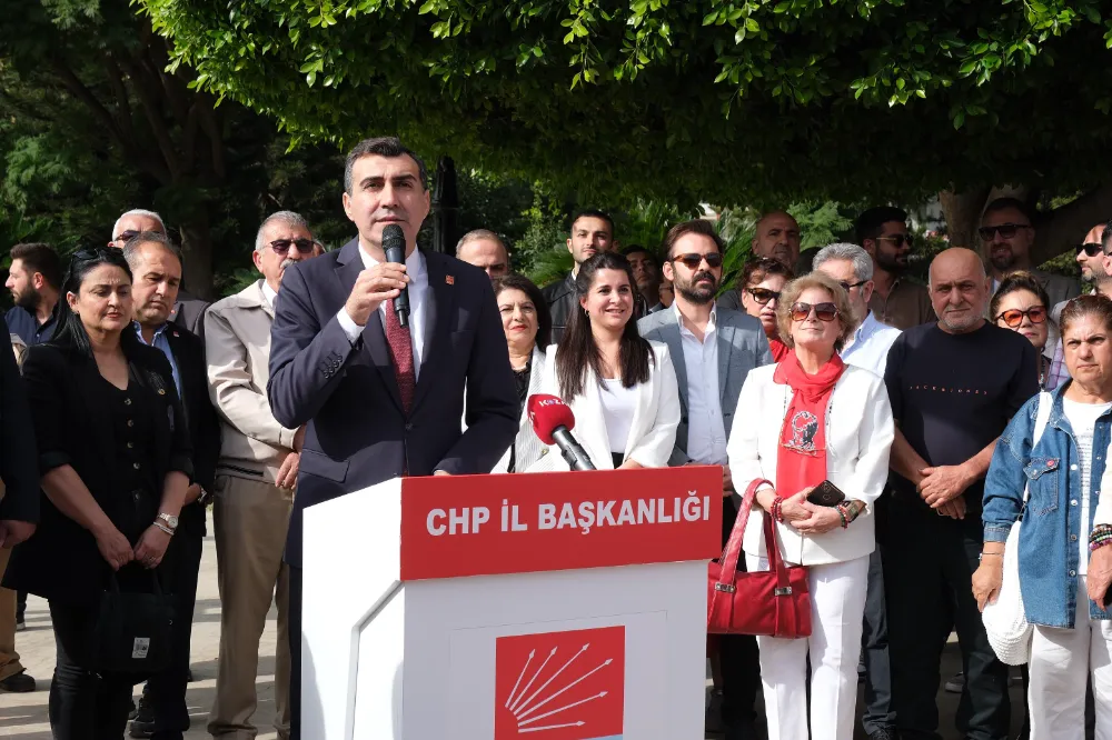 CHP’DEN GÖRKEMLİ TÖREN BAŞKAN TANBUROĞLU: “CUMHURİYETİ SONSUZA DEK YAŞATACAĞIZ”