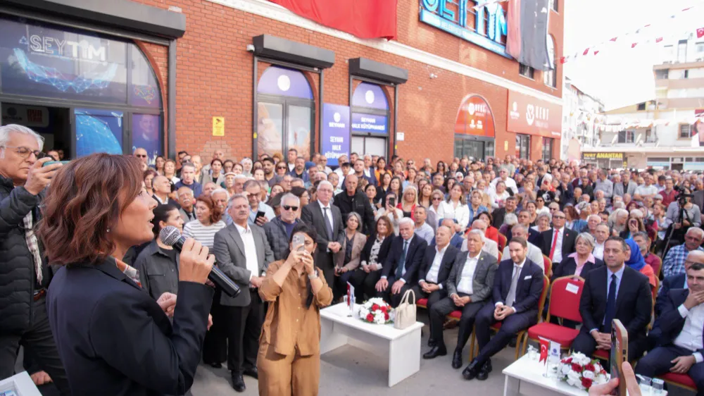 SEYHAN BELEDİYESİ KENT LOKANTALARINDA “ASKIDA YEMEK” UYGULAMASINA BAĞIŞ YAPAN İŞ İNSANLARINA PLAKETLİ TEŞEKKÜR