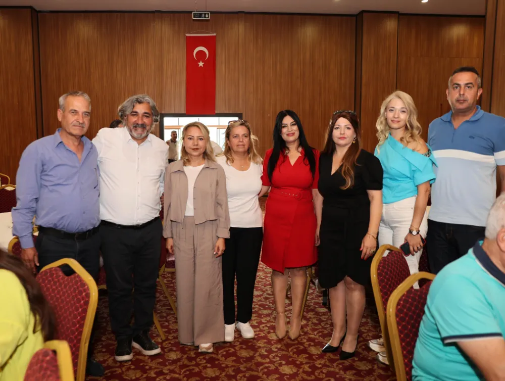 ‘’ TÜM ANNELERİMİZ YILIN ANNESİ’’