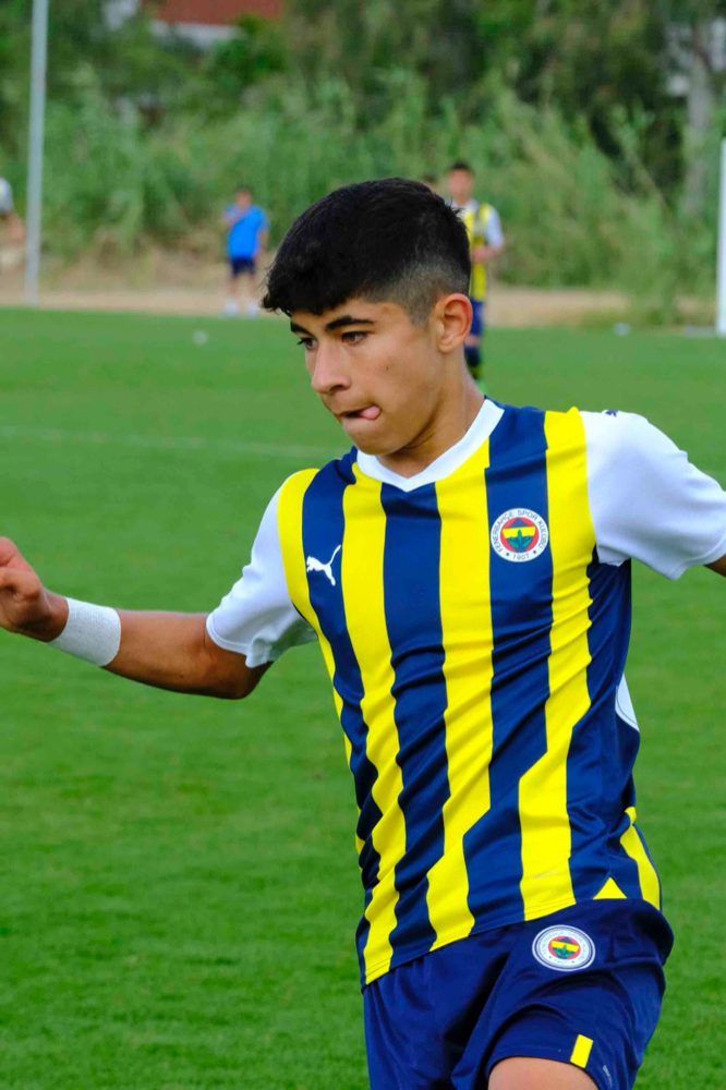 Adana Saimbeylili ve Fenerbahçe Spor Kulübü U15 oyuncusu Doğukan Erciyas’a milli onur