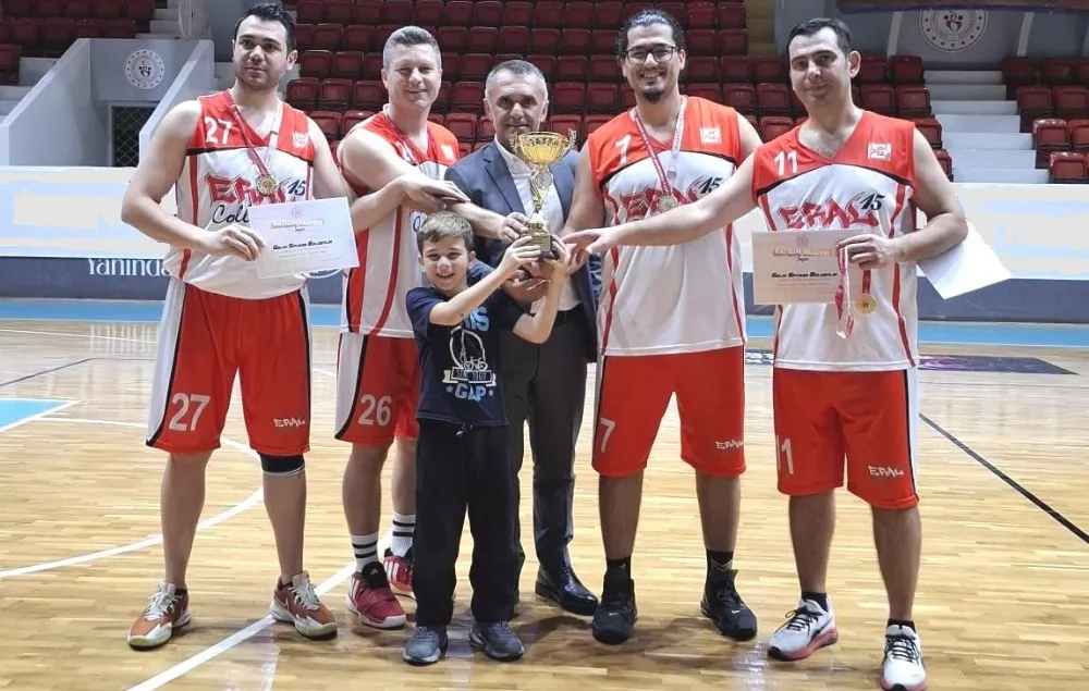 Özel Eral Okulları Adana Şampiyonu 