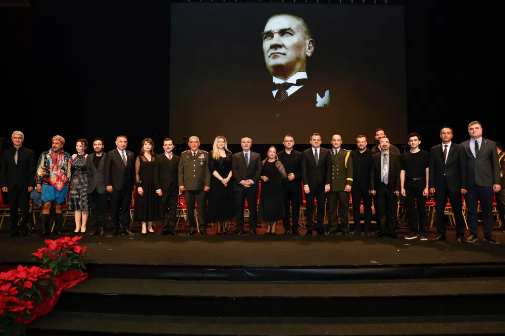 Çukurova Üniversitesi’nde 10 Kasım Atatürk’ü Anma Töreni Düzenlendi