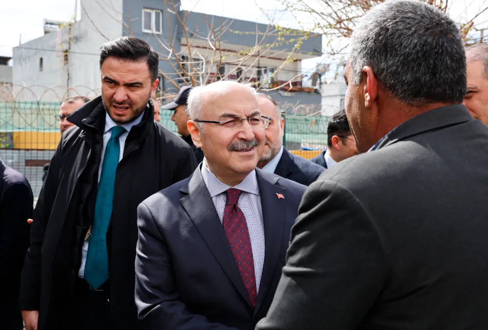 VALİ KÖŞGER KOZA MAHALLESİ’NDEKİ VATANDAŞLARLA BİR ARAYA  GELDİ