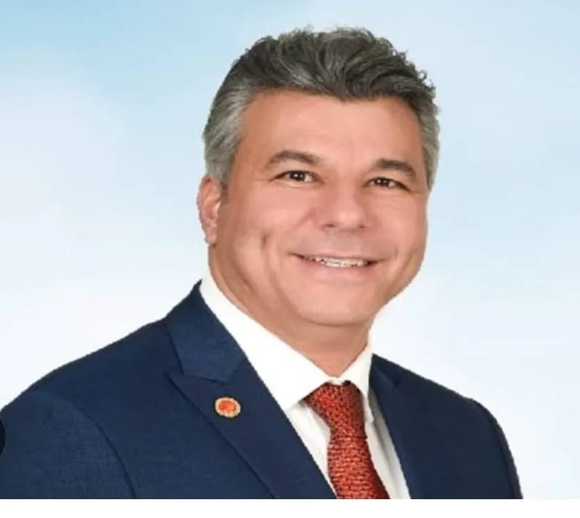 Ahmet Dardağan’dan Demokrasiye Çağrı: “Siyasetin Onuruna Sahip Çıkacağız”