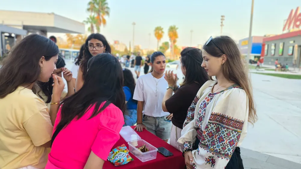 M1 ADANA AVM’DE AIESEC İLE KÜLTÜREL PANAYIR: DÜNYA LEZZETLERİ VE DANSLARI ADANA’DA BULUŞTU