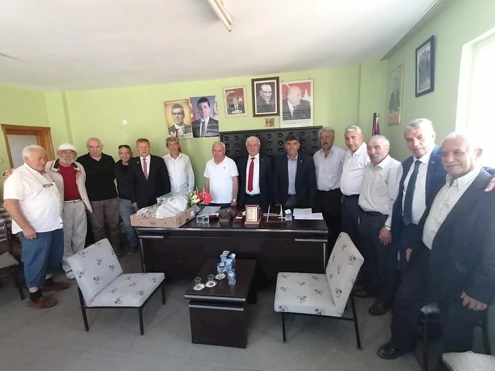 Demokrat Parti Pamukova İlçe Teşkilatı 14. Olağan Kongresinde Ahmet Bilaloğlu Güven Tazeledi