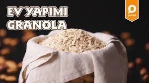 Kuş Gibi Hafiflemenizi Sağlayacak Mükemmel Bir Lezzet: Ev Yapımı Granola Nasıl Yapılır?